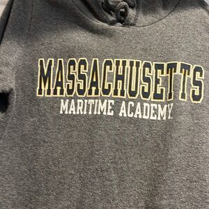 Massachusetts Maritime Academy sweatshirt youth medium